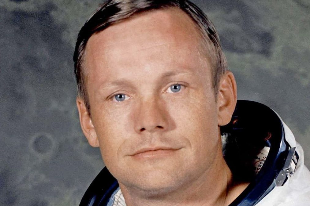 neil armstrong head shot